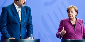 Angela Merkel dhe Rama në konferencë të përbashkët, kryeministri: Një ditë e bukur dhe e trishtuar për ne (PAMJET LIVE)