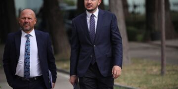 Ervin Salianji presion qeverisë krahë Xhelal Mziut: I pastë ditët e numëruara kjo qeveri