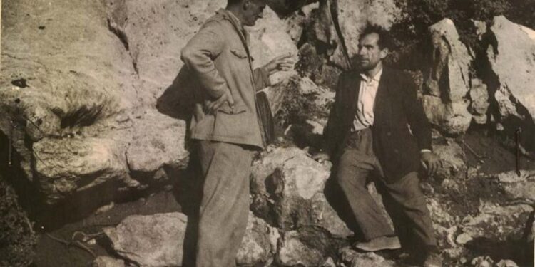 “Tentativa” e arratisjes së At Zef Pllumit dhe “njeriu i ri” Marash që bëri spiunimin