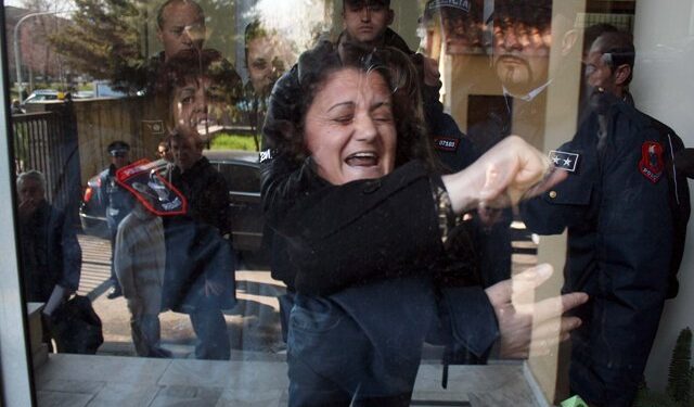 Rihapja e çështjes Gërdeci, Zamira Durda: Kam vuajtur shumë nga mungesa e drejtësisë, djalin do ta kisha 21 vjeç sot