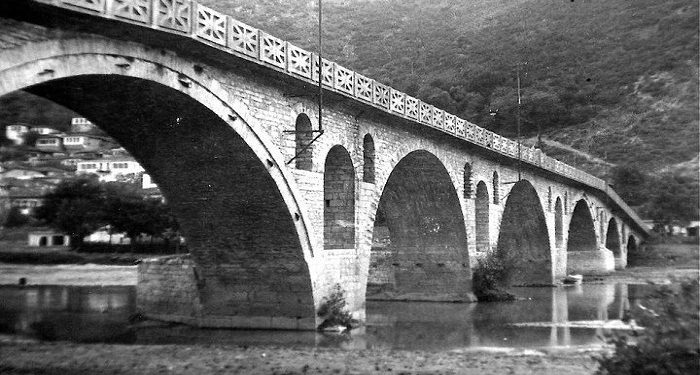 Ndryshimi i emrave: Ja si u emërtuan të gjithë fshatrat dhe qytetet me origjinë të huaj në vitin 1938