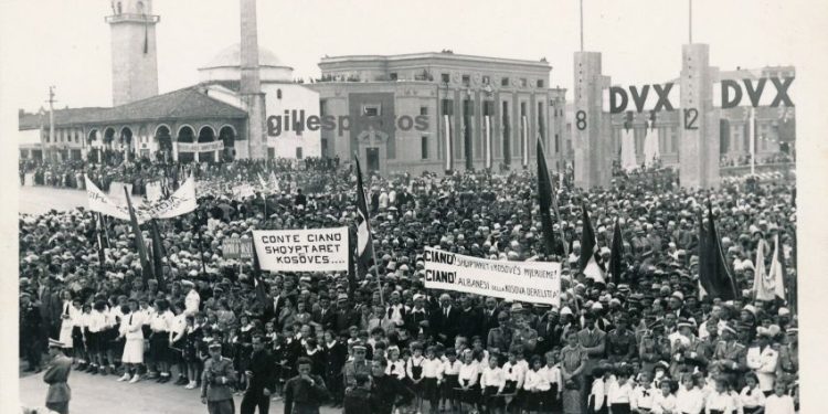 Kur Italianët tentuan t’u ndalojnë shqiptarëve bixhozin edhe në shtëpi