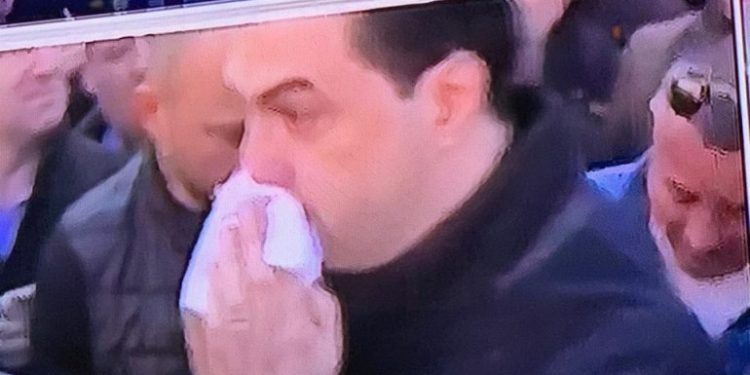 Lulzim, aman mos “qaj shumë” për hallet tona… se nuk ta shpërblejmë dot në hallet tuaja!