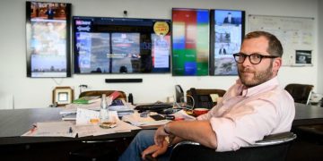 Pushohet nga puna drejtuesi i prestigjozes “Bild”, arsyet: Marrëdhëniet intime me stafin, gënjeshtra dhe një pagesë sekrete