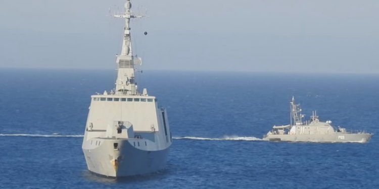 Athina me luftanije shumëmiliardëshe, Franca armatos Greqinë përballë kërcënimit turk