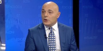 Blendi Fevziu gjen zgjidhjen për konfliktin në PD: Të iki edhe Basha, edhe Berisha