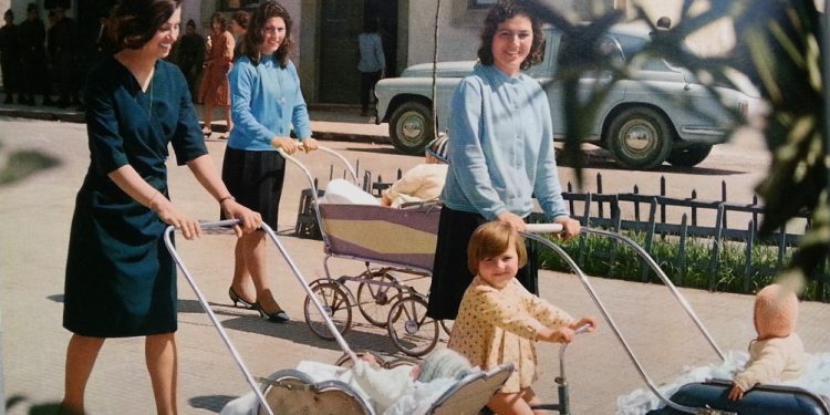 Kujtime të atyre kohëve të terratisura të Shqipërisë së Enverit