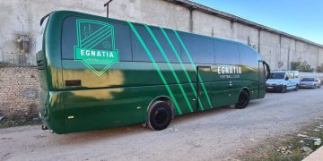 As akademi e as stadiume, klubet e Superiores investojnë fuqishëm tek… autobuzët!