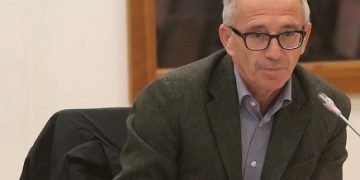Mark Marku paralajmëron “tërmet” në Partinë Demokratike: Ekziston mundësia që Sali Berisha të zëvendësoje Lulzim Bashën! Ja e keqja që na pret…