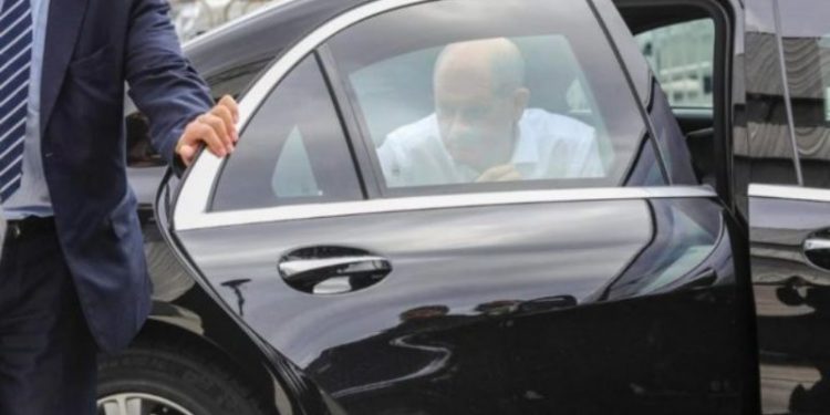 Një “bishë” super luksoze për kancelarin e ri gjerman