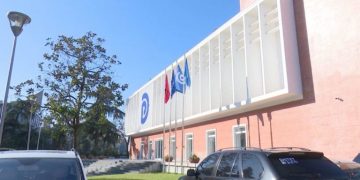 “E quajti anëtarësinë llum”, PD i përgjigjet Nokës: Është përdorur për ato që mbushën xhepat me paratë e korrupsionit gjatë qeverisjes së demokratëve