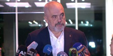 PD kërkon që SPAK të vetojë politikanët, Rama: Duhet të ulemi në tryezë të dëgjojmë propozimet