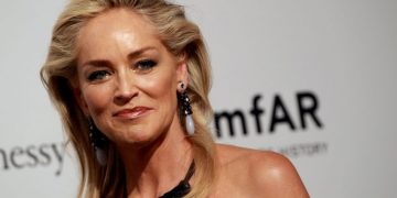 Historia e trishtë e Sharon Stone. Kjo është arsyeja pse ajo u zhduk nga skena në kulmin e karrierës
