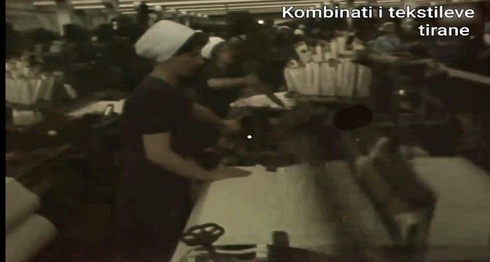 “NONA’ ime është heroinë! Me tre turne, me 5 fëmijë, larje, shpëlarje, gatim, pastrim…