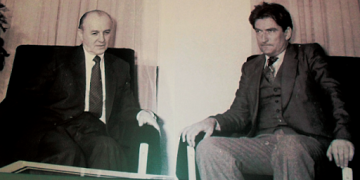 Avokati bën deklaratën e fortë: Ramiz Alia dhe babai i Karaxhiçit janë mjekuar në shtëpinë e Berishës gjatë luftës