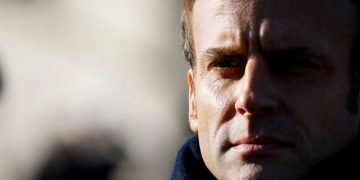 Pse Macron po ‘largohet’ nga Evropa