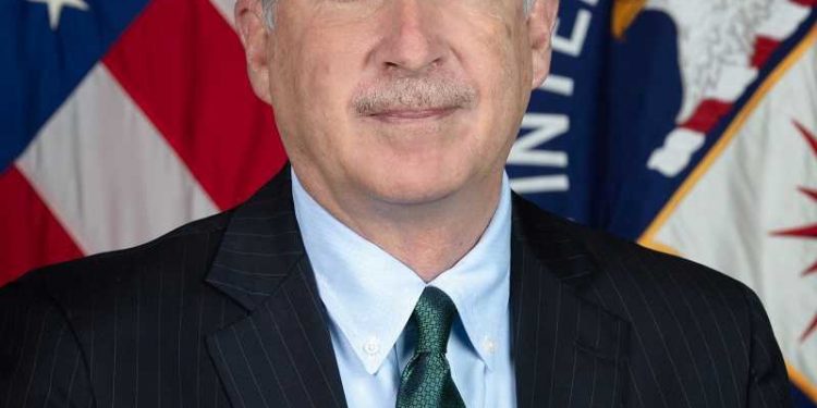 Lufta kundër terrorizmit bashkon Shtetet e Bashkuara dhe Rusinë, drejtori i CIA-s vizitë blic në Moskë, mbahen sekret detajet e takimeve