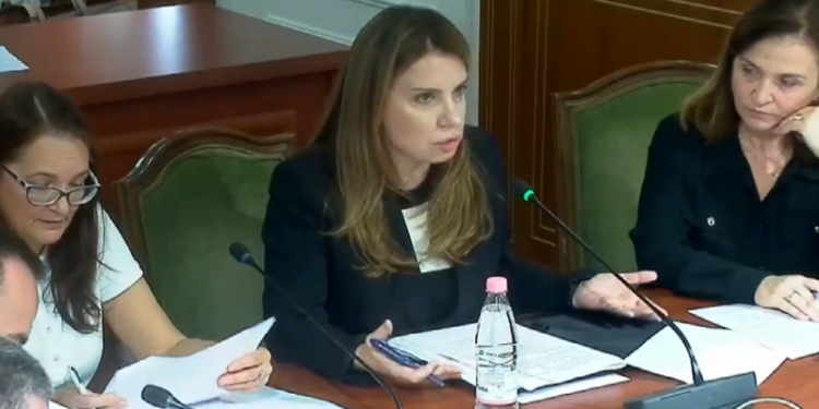 KLGJ tregohet e gatshme për të vijuar vetingun e gjyqtarëve, amerikanët marrin në dorë procesin për hartën e re gjyqësore
