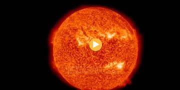 “Dielli po zgjohet”! Toka u godit nga një stuhi e fuqishme gjeomagnetike, ekspertët flasin për fenomenin “Kanibal” dhe paralajmërojnë për efektet që priten: Cikli i ri i frikshëm diellor