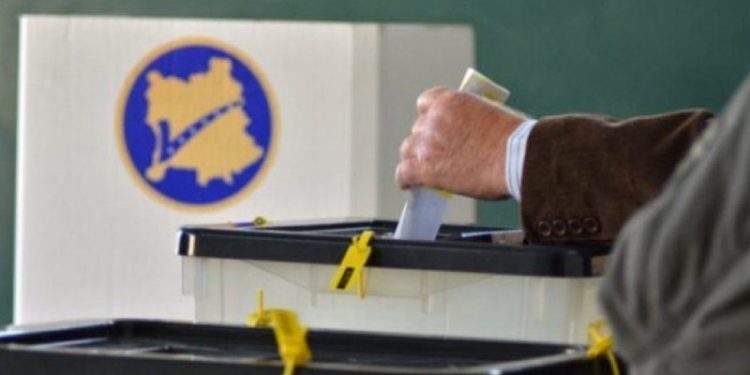 Rikthehet fuqishëm partia e Hashim Thaçit, kosovarët votë masive për partitë e luftës, Vetëvendosje më e humbura në zgjedhjet vendore
