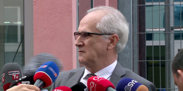 “Gjyqet nuk bëhen në media, por në gjykata”! Dvorani reagon pasi GJKKO pushoi padinë e Metës, Presidenca paralajmëron lëvizjen e radhës: Unë di ta ruaj sekretin!