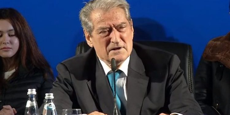 Nuk i pyeta amerikanët! Berisha deklaron publikisht: Urdhërova për të numëruar votat në kuti të gabuar dhe Luli u bë kryetar Bashkie