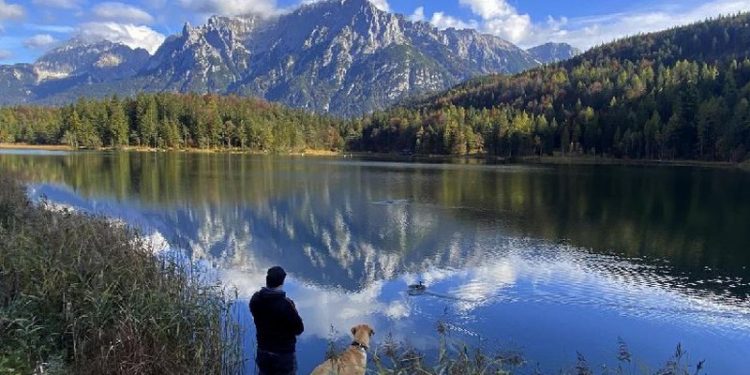 Për të pestin vit radhazi, ky shtet shpallet “vendi më i mirë në botë”! Publikohet sondazhi ndërkombëtar