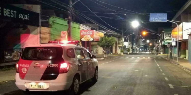 Kasaphanë! “Luftë” mes policisë dhe hajdutëve të bankave, të paktën 20 të vdekur. Zbardhen detajet e operacionit të fuqishëm