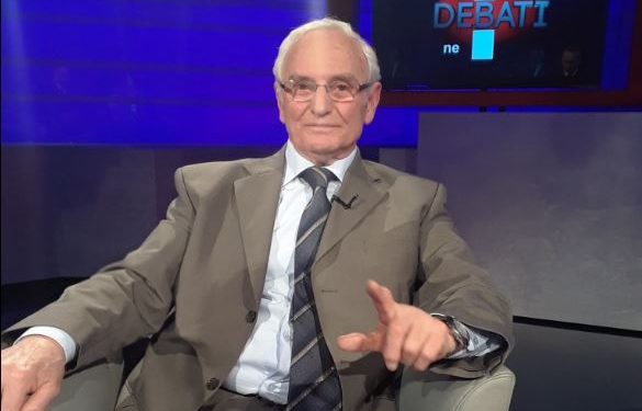 “Plani i goditjes së jugut në ’97 nga banda Berisha-Gazidede ishte i llahtarshëm”! Ish-ministri i Mbrojtjes: Ishin listat e njerëzve që do asgjësoheshin në këto qytete…