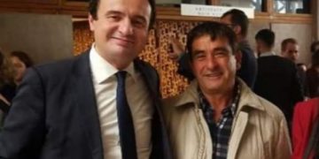 Menopauzë mashkullore vetëm përfaqësuesit e Albinit shpikin!  Pas akuzave për dhunë ndaj të miturit reagon zyrtari: Jam në fazë të menopauzës dhe s’kam…?!