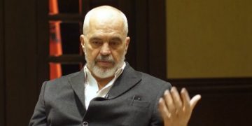 Rama flet për ‘patronazhistët’: Të dhënat që janë bërë publike nuk janë të PS