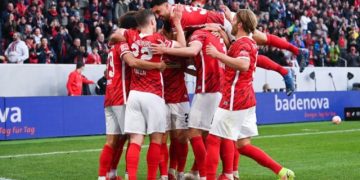 Dy skuadra të pathyeshme në Europë, Liverpooli dhe një surprizë e madhe nga Gjermania