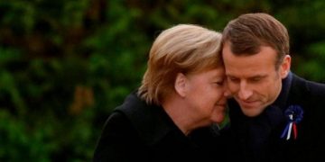 Vizita e lamtumirës e Merkelit në Paris: Lidere e qetë apo dominuese?