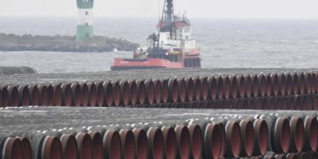 “Nord Stream 2” probleme me licensimin, rregullatori gjerman pezullon projektin