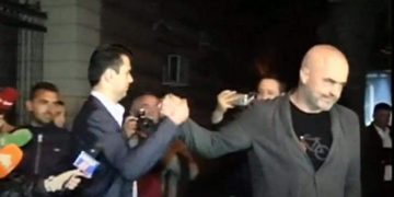 Edi Rama diskretiton Lulzim Bashën: Zbulon detaje nga marrëveshja e 17 majit: Ja  për çfarë mu lute Luli besoj se nuk e ke harruar!
