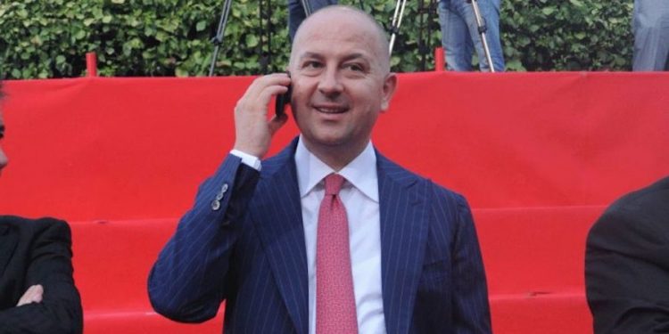 Rezart Taçi i habitur me urdhër arrestin e lëshuar nga SPAK, flet nga arratia: Nuk e kuptoj ç’kanë me mua?!