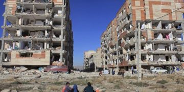 Vetëm 1 minutë larg nga njëri-tjetri: Dy tërmete të fuqishme shkundin Iranin Jugor