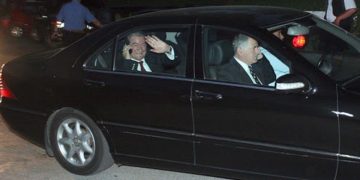 Berisha po reagon si njeri i pasur, kundër SHBA