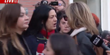 Koha është e pamëshirshme