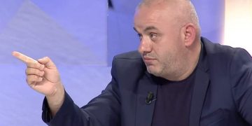 Artan Hoxha zbulon se nga e mori Basha informacion për Toyota Yaris