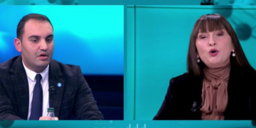 “Po i merrni zvarrë njerëzit në ‘Foltore’, debati i ashpër mes demokratëve LIVE në emision: Mos e merr personale