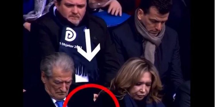 U kap duke përgjuar Sali Berisha, reagon çuni i Zefit që Saliu e bëri “hor” atë dhe gjithë teatrin e Shkodrës