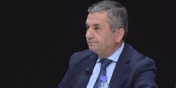 “E shfaqin si një bandë kriminale”, Idajet Beqiri: Dëshmitë e këtij personi e implikojnë rëndë Sali Berishën