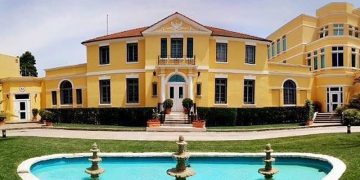 Ambasada e SHBA-së në Tiranë paralajmëron ndryshimin e madh në Shqipëri! Zyrtari i lartë amerikan “zbarkon” për herë të parë në Tiranë dy ditë para Kuvendit të thirrur nga Berisha