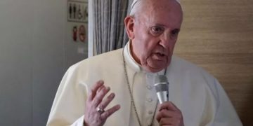 Papa Françesku e pranon: Murgeshat përdoren si “skllave s*k*i” nga priftërinjtë