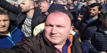 Kur do të marrin fund përplasjet në Partinë Demokratike? Azgan Haklaj zbulon çfarë pritet të ndodhë sot