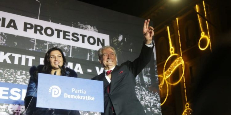 Një shaka pa kripë e pseudopatriotëve!