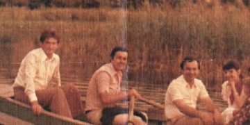 Familja Hoxha: Miqësia jonë e ndërprerë me Berishën nuk është fshehur kurrë. Berisha: Më dërgoni fotot origjinale me djalin e Enverit