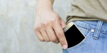 A ndikon tek pjelloria e meshkujve, rrezatimi që emetojnë celularët?