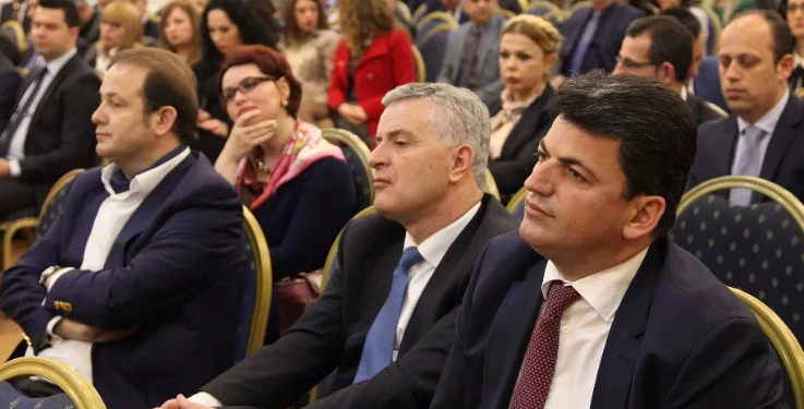 Ja ku i kanë punësuar gratë dhe fëmijët ministrat, deputetët, gjyqtarët e prokurorët! Nga Kushi, Alibeaj, Shehu e Kollçaku, te Dedja e Petrit Fusha